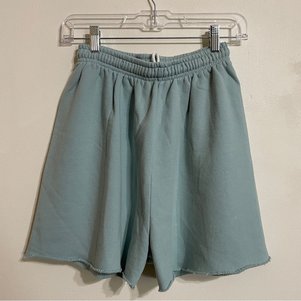 Urban Outfitters Urban Renewal Raw Hem Cotton Shorts Size Small NWT